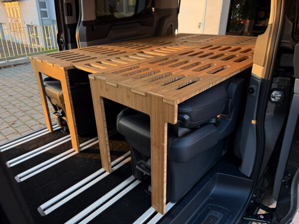 outside free Ford Tourneo Custom – Bild 9